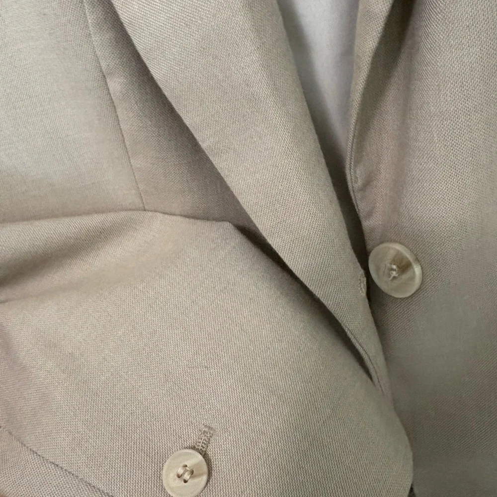 Women's Tan Blazer - Picture 5 of 7